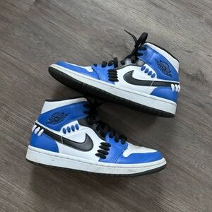 Jordan 1 Mid ‘Sisterhood’